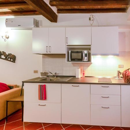 Parma Portici Antichi Monolocale A 5 Min Dal Duomo Apartment ภายนอก รูปภาพ